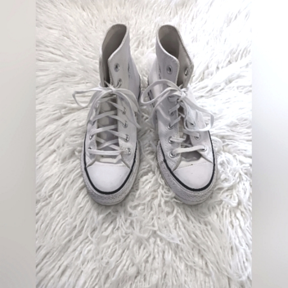 Converse Chuck Taylor All Star High Top Sneakers - White - Picture 2 of 9
